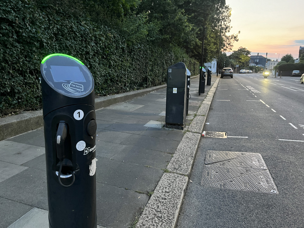 Richmond Council to introduce new EV charger operator across the borough (credit: Cesar Medina).