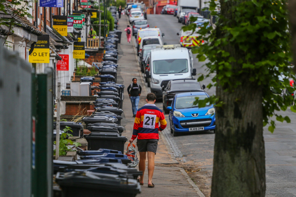 Around 375,000 bin collections are made across Somerset every week (image via SWNS)