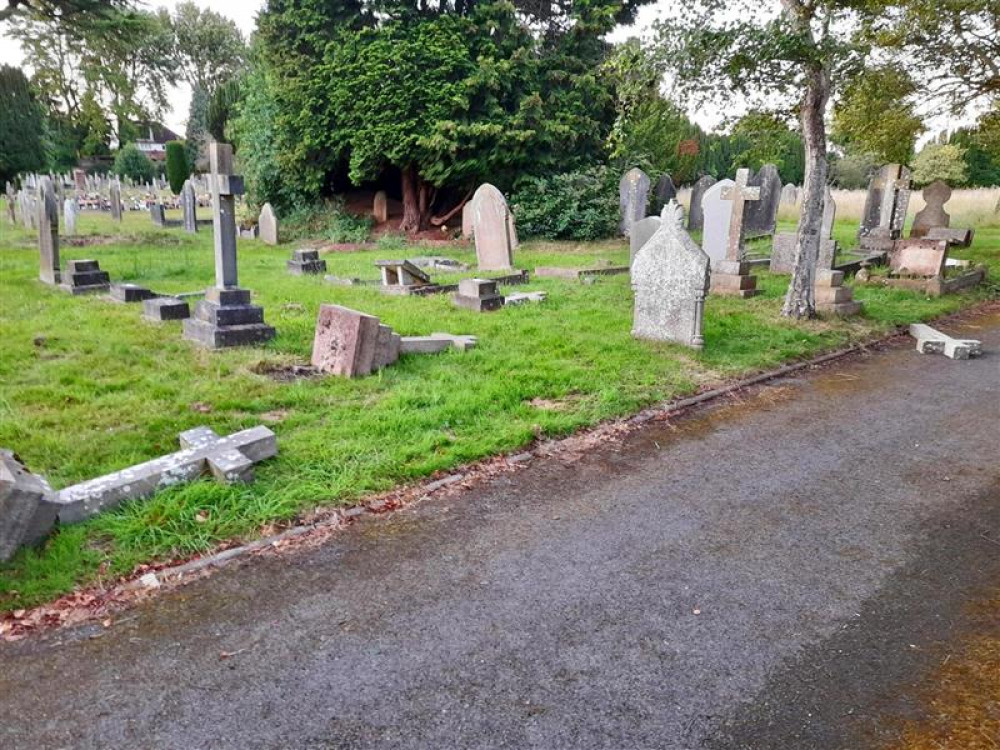 The graves were damaged on Saturday (image via Warwick District Council)