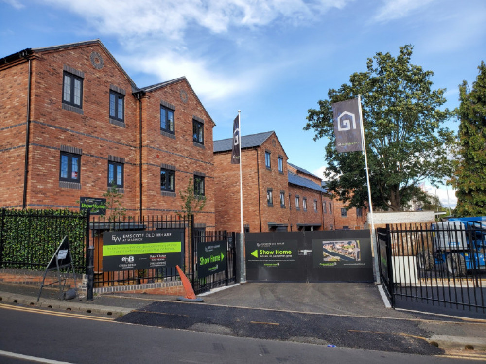 The flats form part of the Emscote Old Wharf development off All Saints Road (image by Geoff Ousbey)