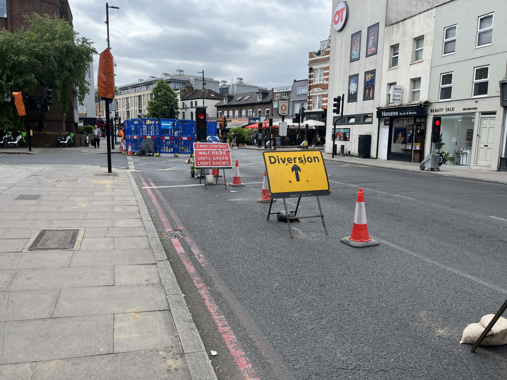 Thames Water emergency works outside Orange Tree Hotel are expected to finish on Friday, 19 July (credit: Cesar Medina).