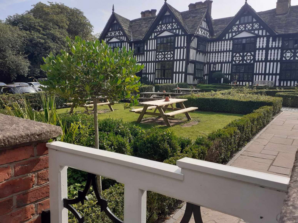 The Grade 1 listed Old Hall pub and restaurant is getting a makeover. (Photo: Nub News)