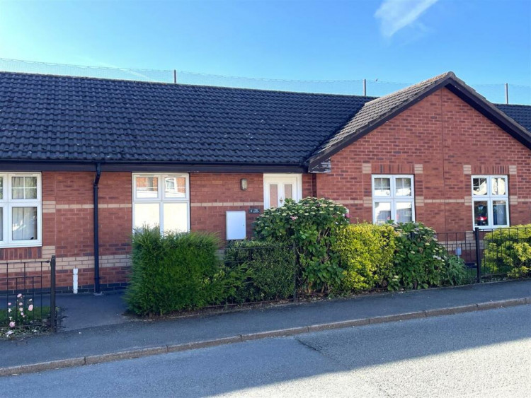 This mid terrace bungalow forms part of a conveniently located development of retirement homes. (Image credit: Stephenson Browne.) 