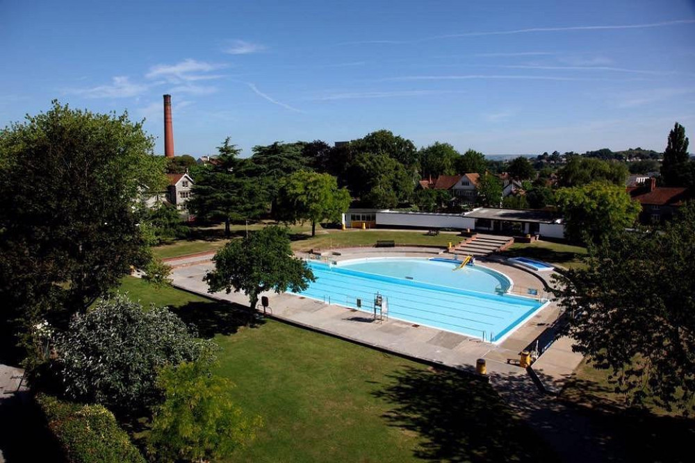 Greenbank Swimming Pool in Street (Photo: Greenbank Pool) 