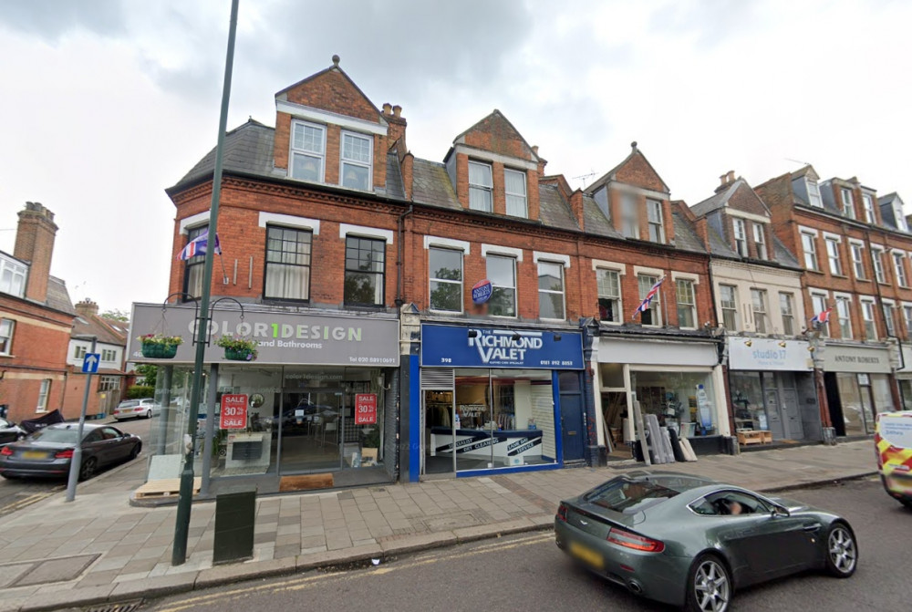 The dry cleaners on Richmond Road closed within the last year (image via Google Maps)