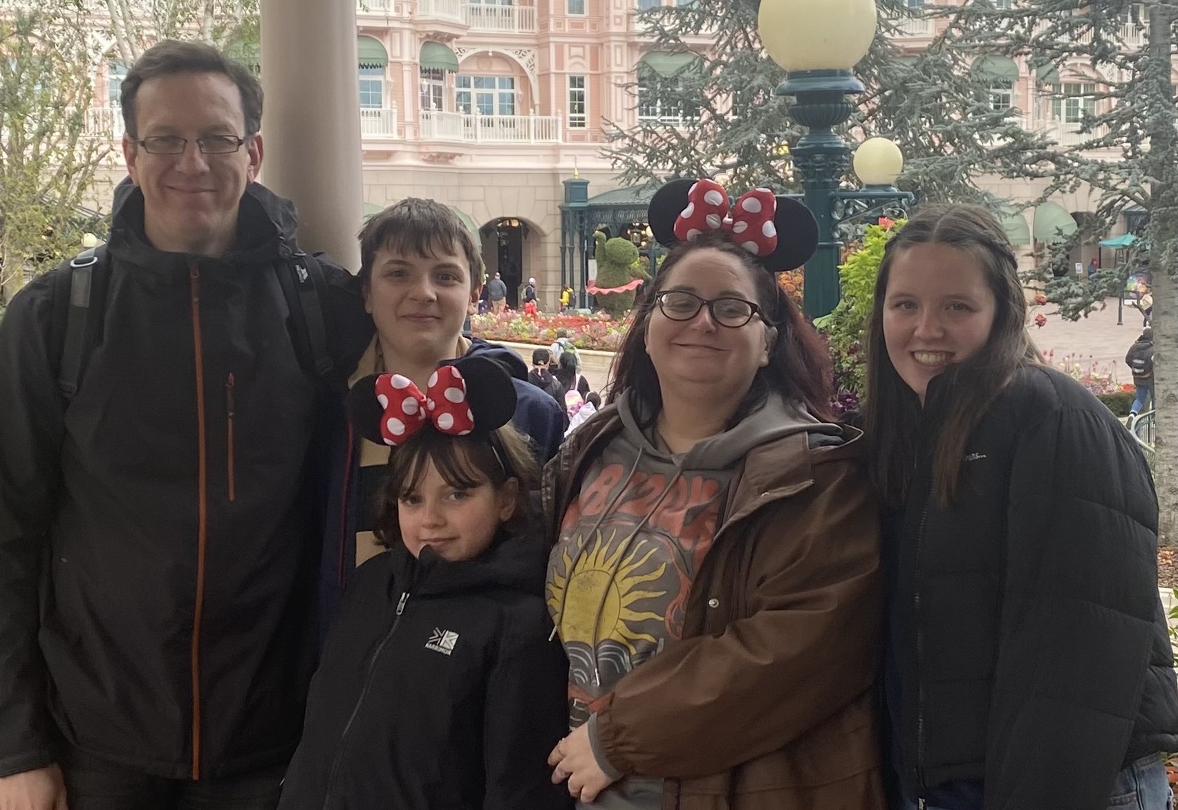 Hattie and family: Hattie (front left) Helen (mum), Paul (dad), Ellie (sister) and George (brother) 