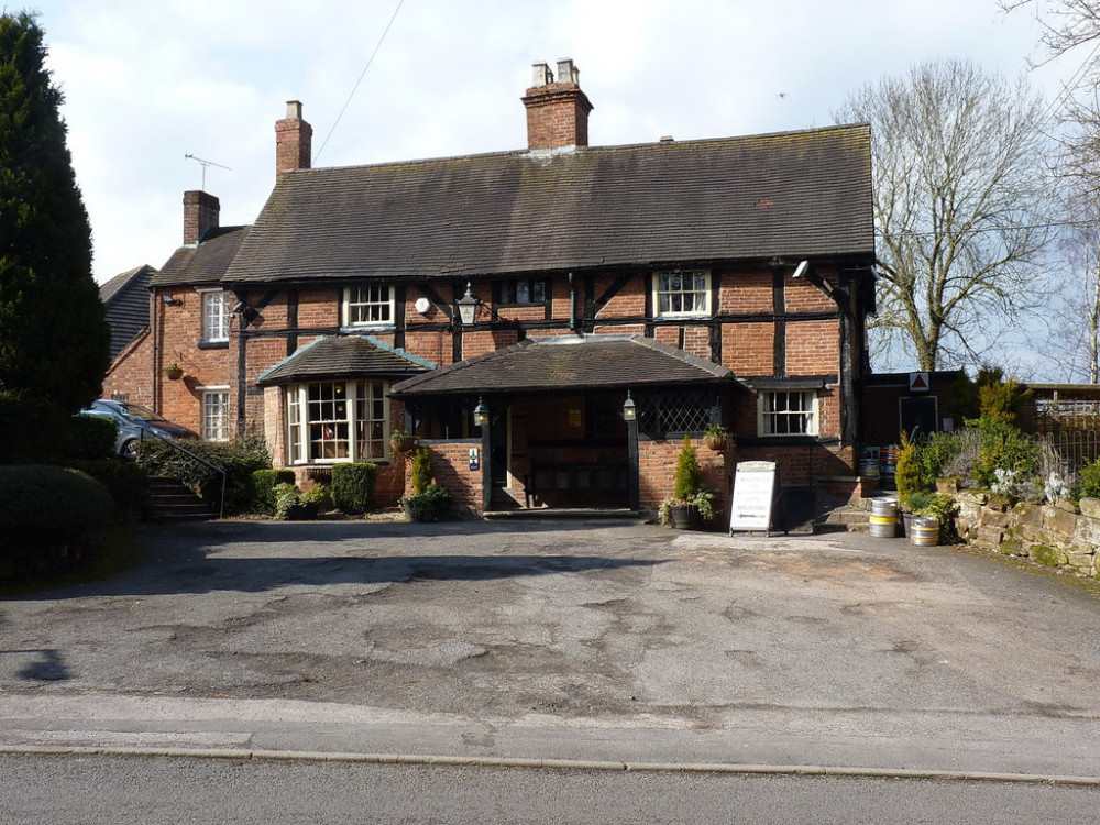 The Brickmakers Arms has already been using the new outside bar (image by Richard Law)