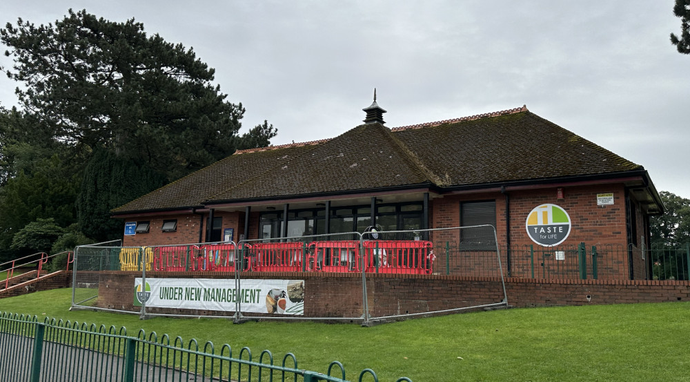 Have you been to try out the new-look West Park Café? Now under new management. (Image - Macclesfield Nub News) 