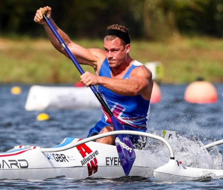 Jack Eyers picked up silver in the men’s VL3.  (Photo: International Canoe Federation). 