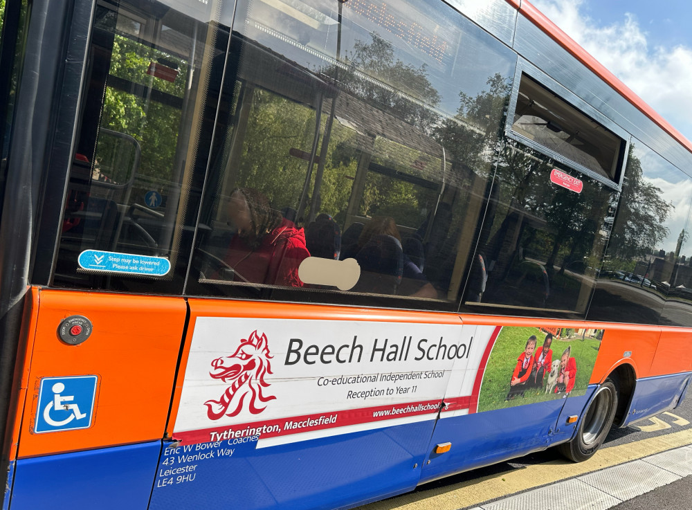 A High Peak bus bound for Macclesfield. (Image - Macclesfield Nub News)