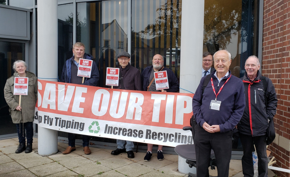 Tip protestors outside Cheshire East Council HQ, Westfields, Sandbach, today. (Image - Local Democracy Reporting Service) 