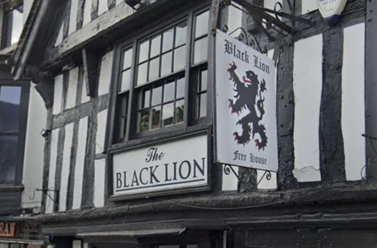 17th century pub The Black Lion, of 29 Welsh Row, Nantwich CW5 5ED. (Image - Google) 