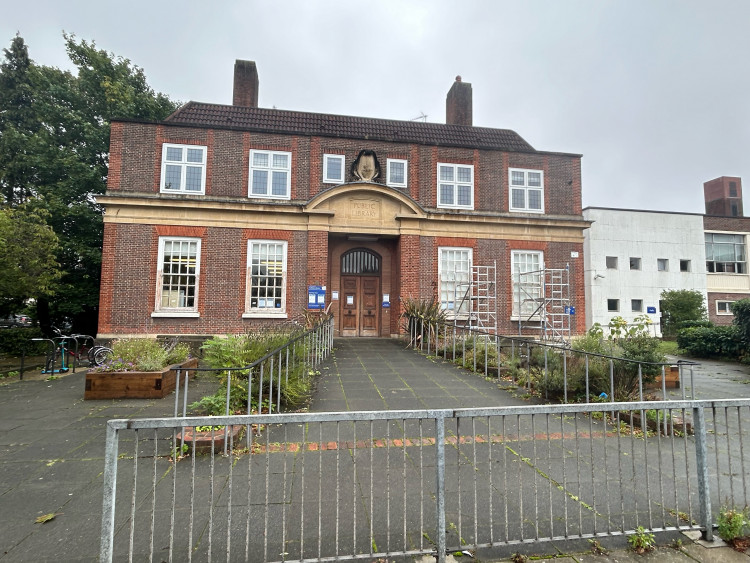 Surbiton Library on Ewell Road is set to reopen on 25 October (Credit: Tilly O'Brien)