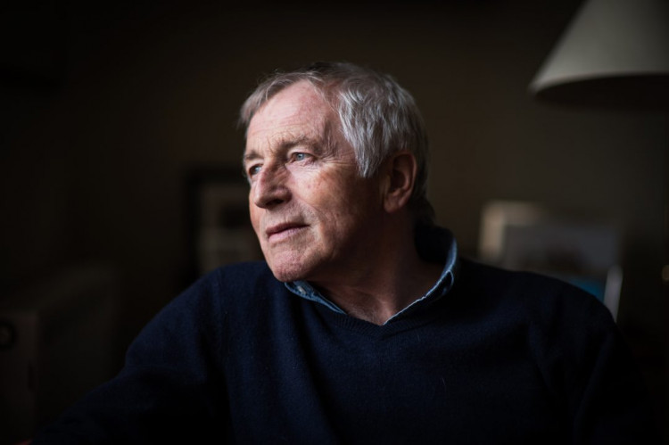 Literary Lunch gives you a chance to meet Jonathan Dimbleby in advance of the talk - in the relaxed surroundings of the Dining Hall at Cedars House.