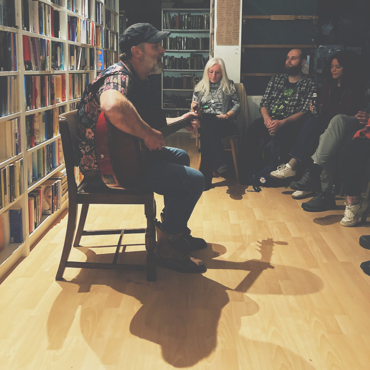 Tony Sweet performs at September's Tree House Session (image supplied)