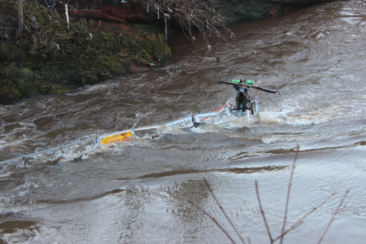 Debris seen in the high-flowing River Mersey in Stockport following heavy rain and floods (Image - Alasdair Perry) Debris seen in the high-flowing River Mersey in Stockport following heavy rain and floods (Image - Alasdair Perry)