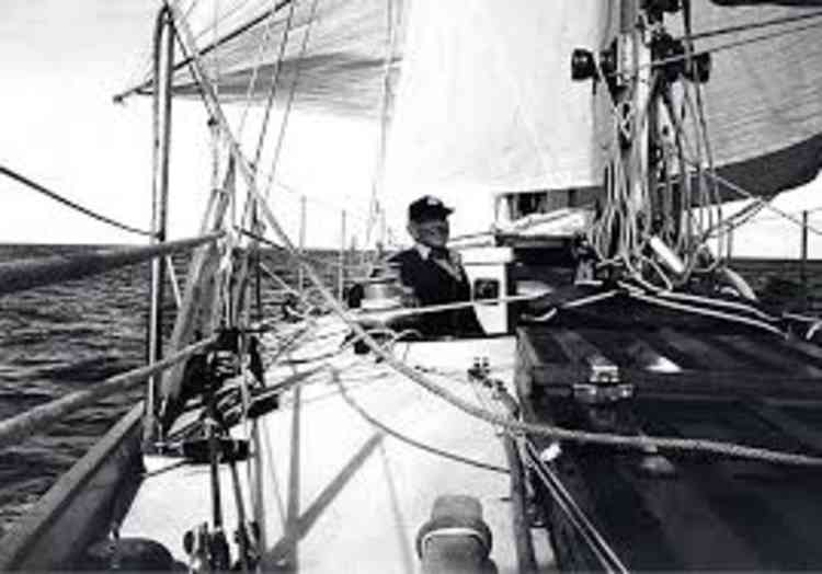 Sir Francis Chichester first solo round the world sailor