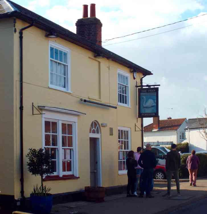 The Street, Holbrook