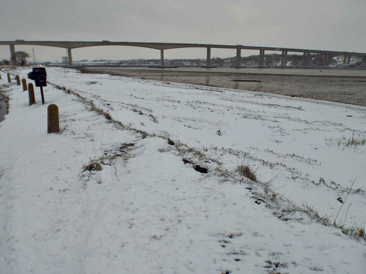 Orwell Bridge open