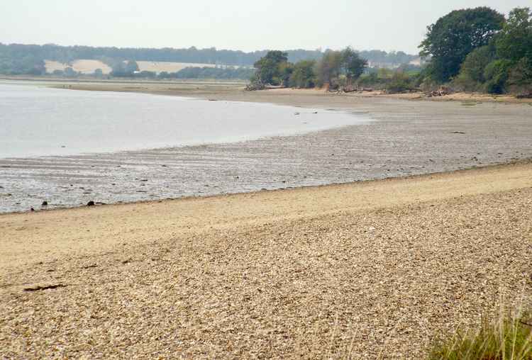 Beach from Harkstead to lower Holbrook