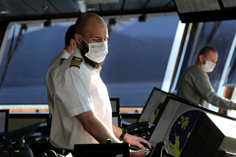 Chief officer Matthew Neil on the bridge of the SDA (Picture credit: Rich Turner BAS)