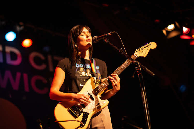 Bessie Turner playing live 2019 (Picture credit: Stuart Gilson)