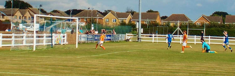 Rauf Kabangu gets ball in the net