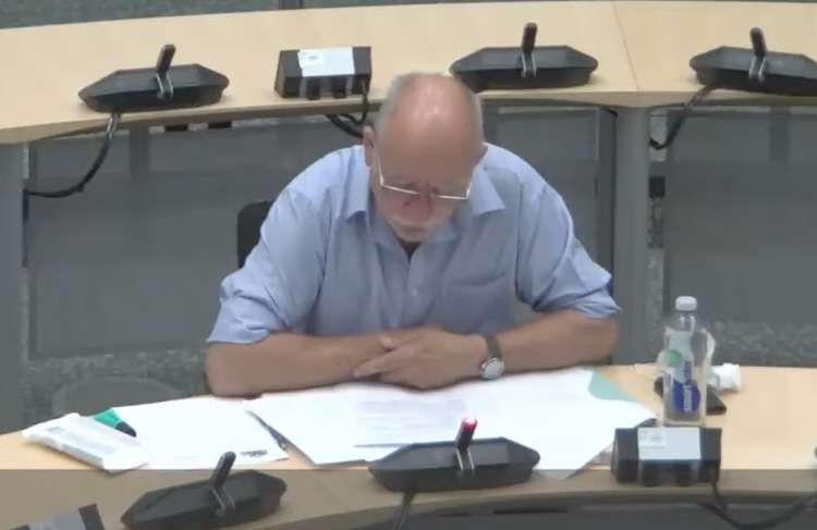 Woolverstone parish chairman Simon Pearce representing the village at a planning hearing (Picture credit: Nub News)