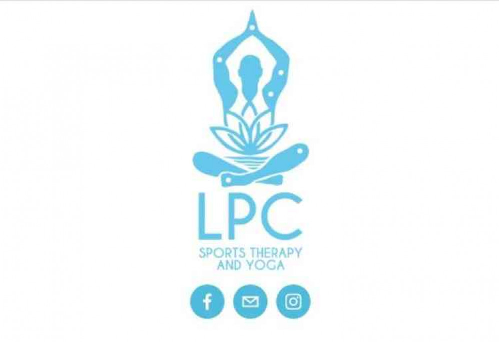 I am a Level 4 qualified sports massage Therapist and Yoga Practitioner Specialising in Anxiety Support.