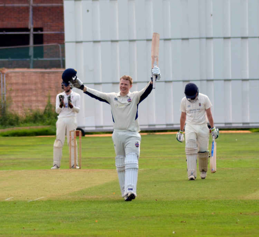 Tom Booker on reaching 100 in his score of 134 v. CNW 2's