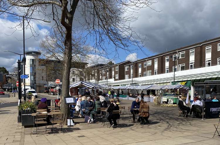Kenilworth market will remain open during the second national lockdown, but for essential stalls only (Image via google.maps)