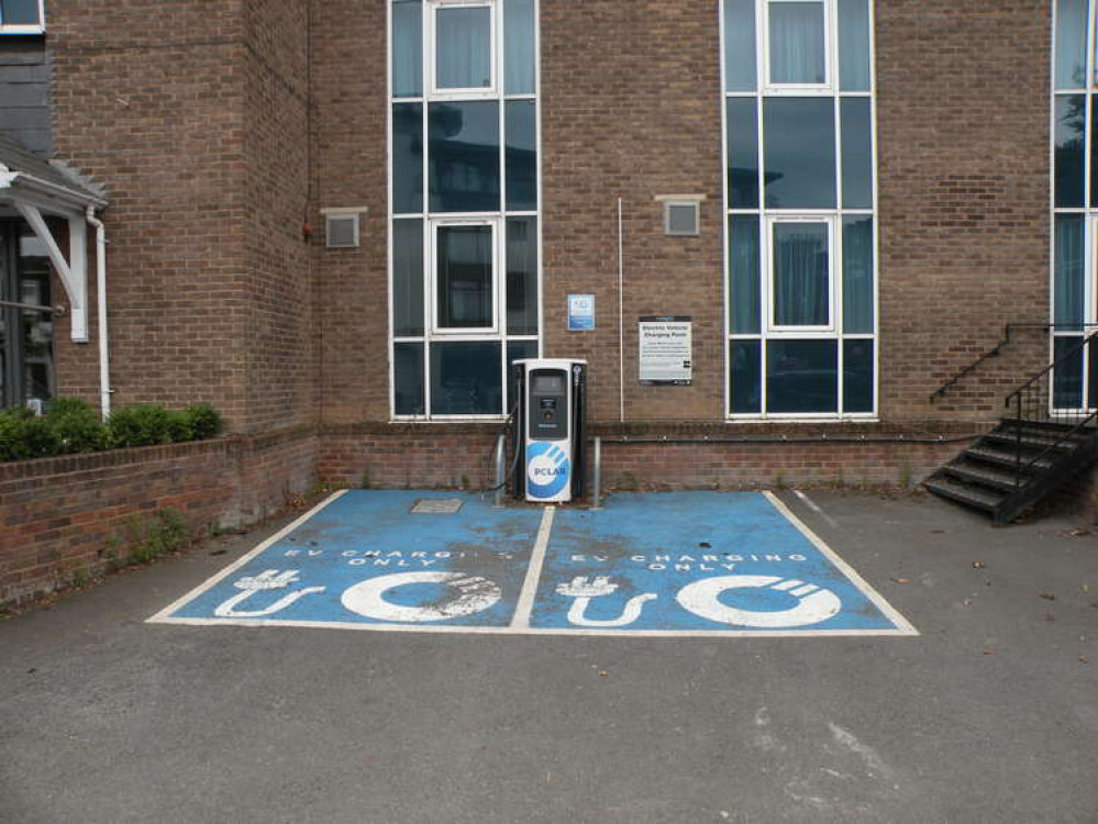 Kenilworth Town Council's first ever webinar will take place this weekend ('Electric Vehicle' by EEPaul)