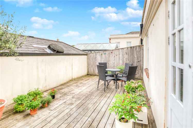 Balcony space