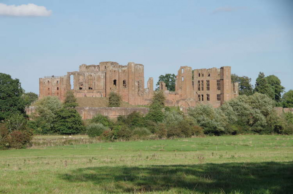 The Great Tower, Kenilworth Castle (Copyright Philip Halling, via georgaph.org.uk)