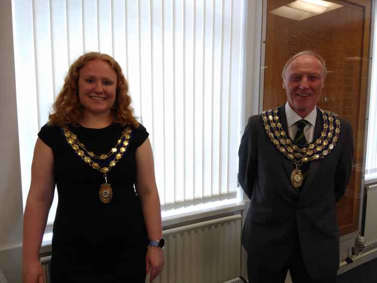 Deputy mayor Cllr Sam Cooke (left) and mayor Cllr Peter Jones (right) (image by Maggie Field)