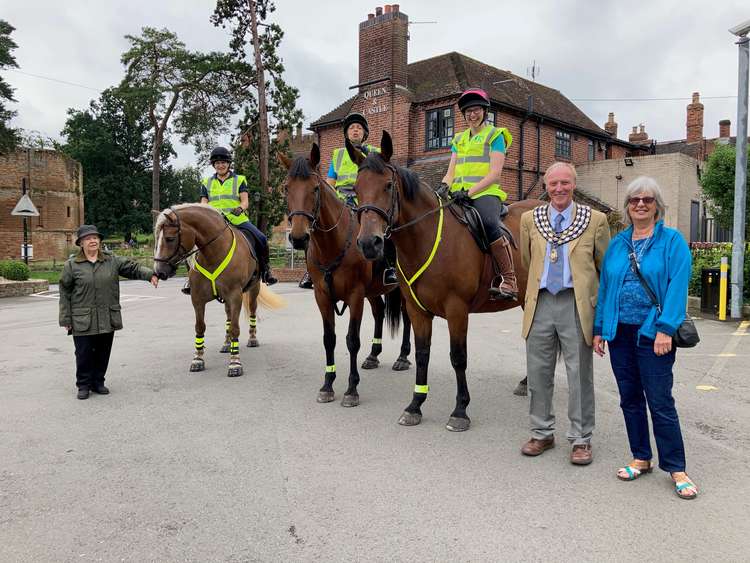 Mayor of Kenilworth Cllr Peter Jones greats riders to the Queen & Castle pub on Sunday