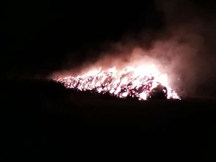 The fire could be seen for miles around (Image via Warwickshire Fire and Rescue Service)