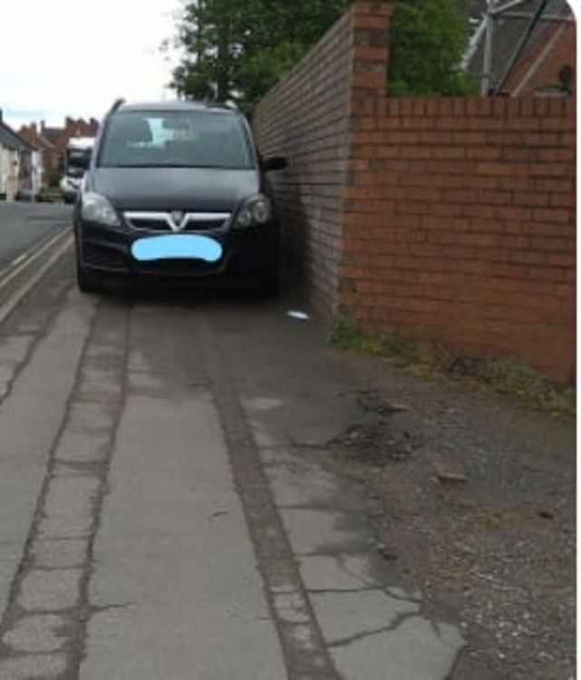 Swadlincote Poluce are also clamping down on pavement parking. Photos: Swadlincote SNT