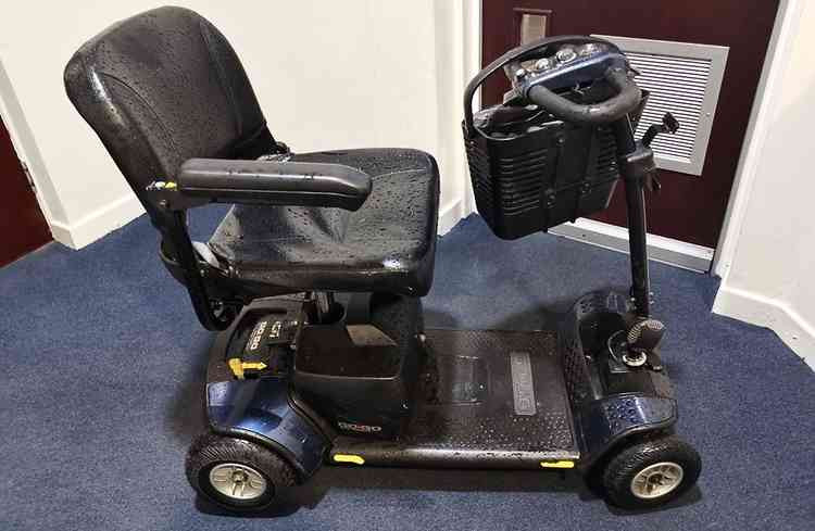 Coalville Police want to trace the owner of this mobility scooter. Photo: North West Leicestershire Police Facebook page