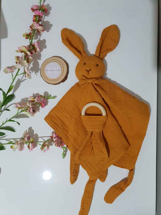 Organic Muslin Bunny Comforter
