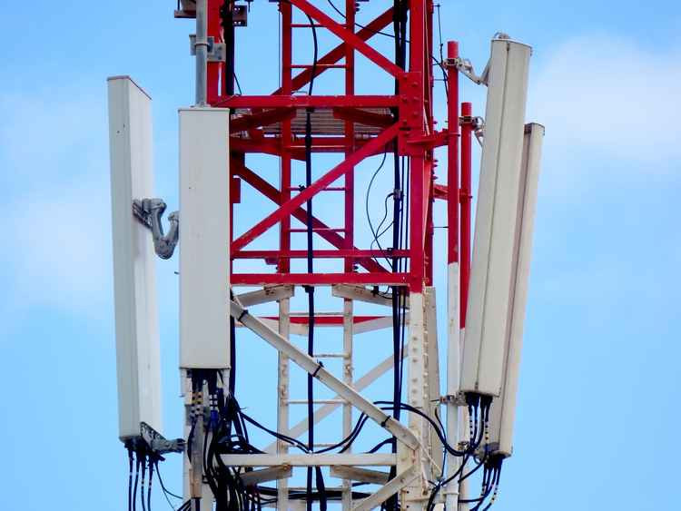 A stock image of a mast. Permission for use by all partners