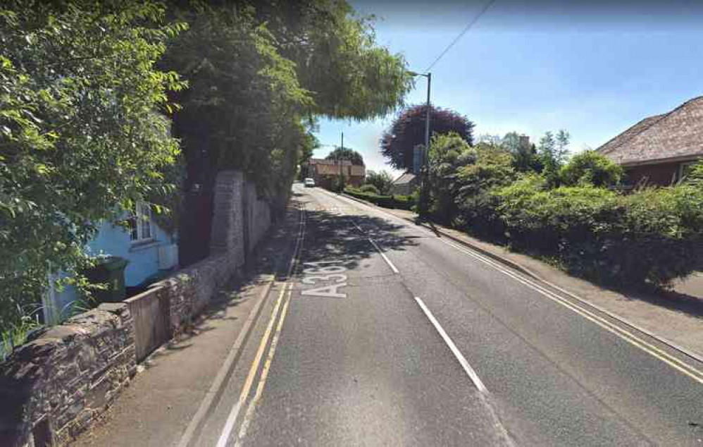 There will be temporary traffic lights on the A361 Coursing Batch this week (Photo: Google Street View)