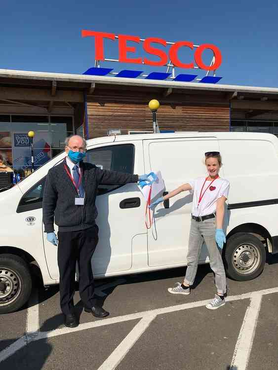 Steve, volunteer driver, and Kate, volunteer shopper