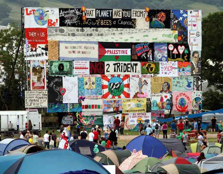 Glastonbury Festival banners, 2014 (Photo: Jason Bryant/V&A)