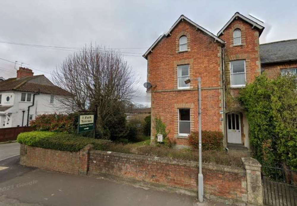 1 Park Terrace bed and breakfast on the A361 Street Road in Glastonbury (Photo: Google Maps)