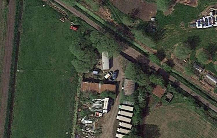 Looking down on the caravan off Green's Drove, on the edge of Glastonbury (Photo: Google Maps)