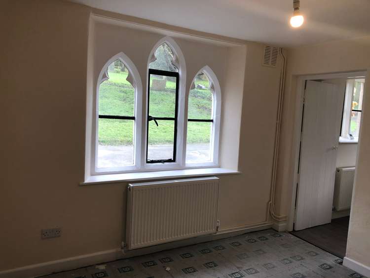 Two-bedroom cottage in Wells Road