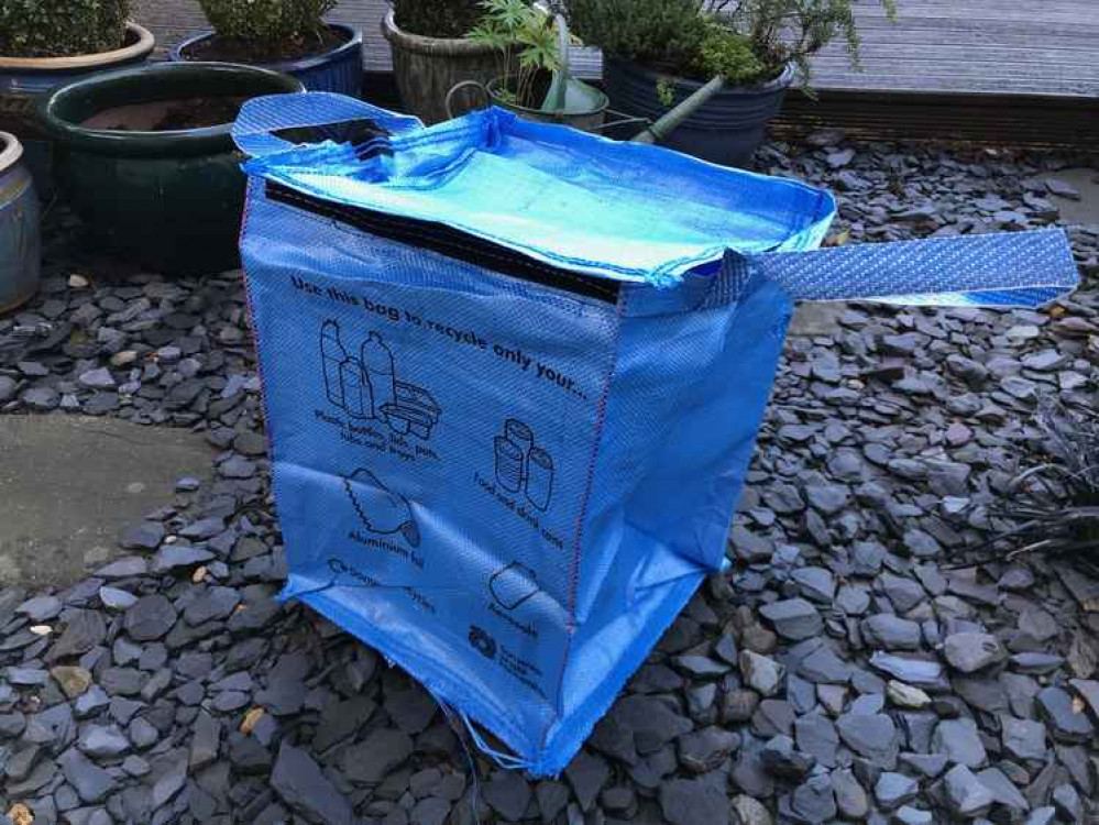 Bright Blue Bags to begin arriving on Wells doorsteps as Recycle More  roll-out starts, Local News, News, Wells Nub News