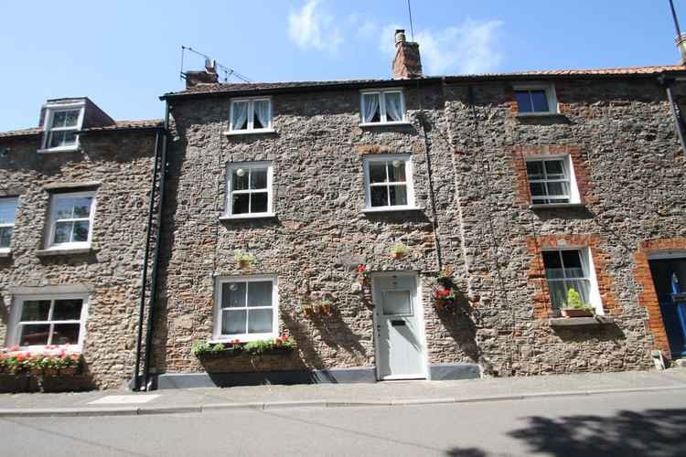 Four-bedroom townhouse in Silver Street