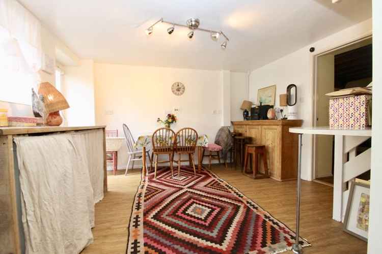 Four-bedroom townhouse in Silver Street